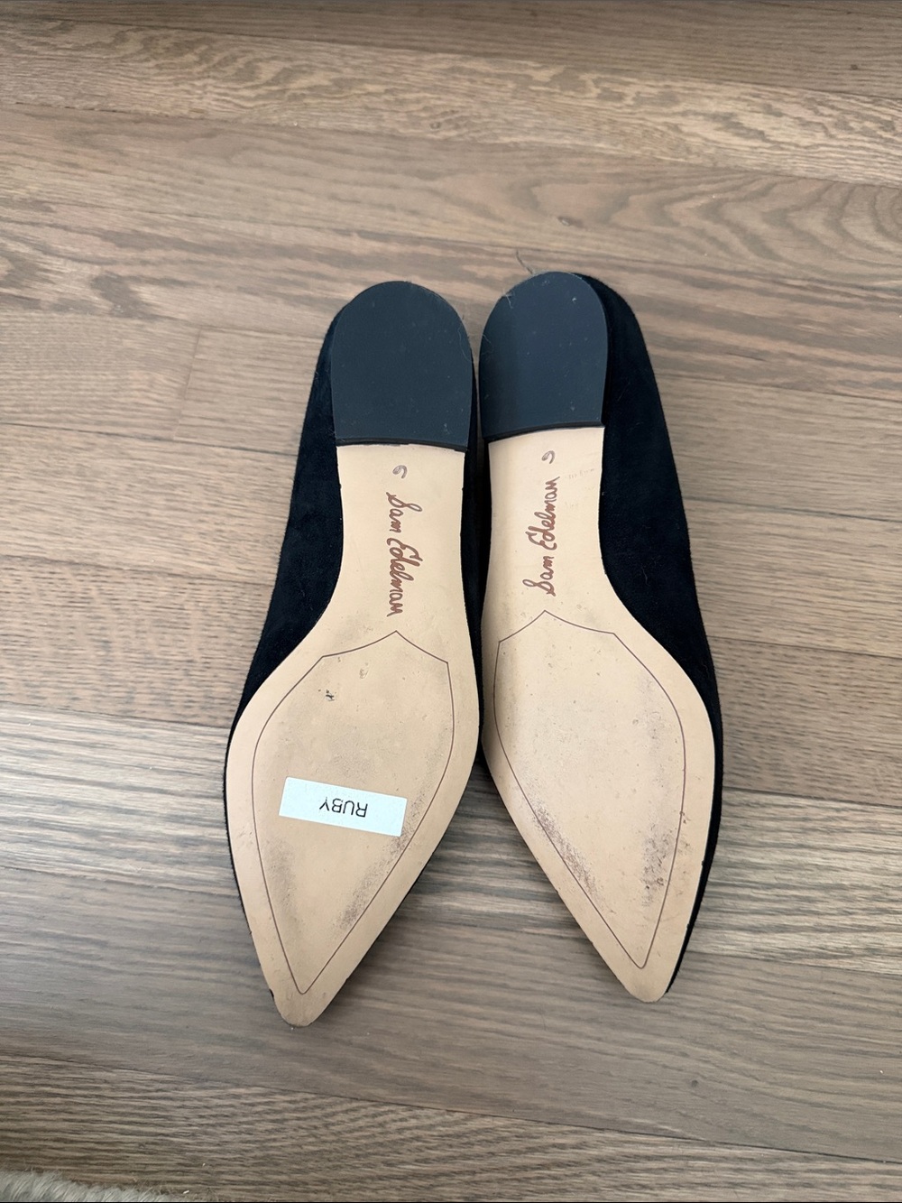 Sam Edelman Black Pointed Toe Flats with Keyhole - Picture 2 of 2